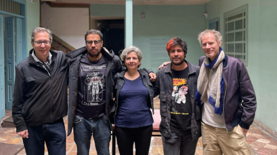 Representantes de la Bienal de Cuenca, el 1 de diciembre de 2023.