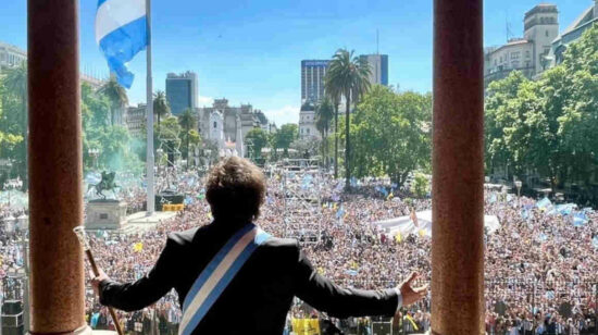 El presidente de Argentina, Javier Milei, en la Casa Rosada, 10 de diciembre de 2023.