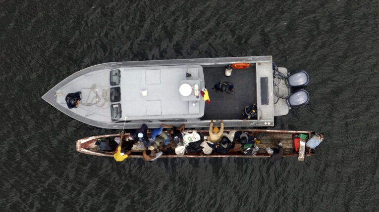 Narcotráfico tiene en jaque a los pescadores del Puerto de Guayaquil